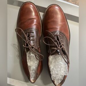 BOSTONIAN LEATHER SHOES 
SIZE 11 
Very good condition